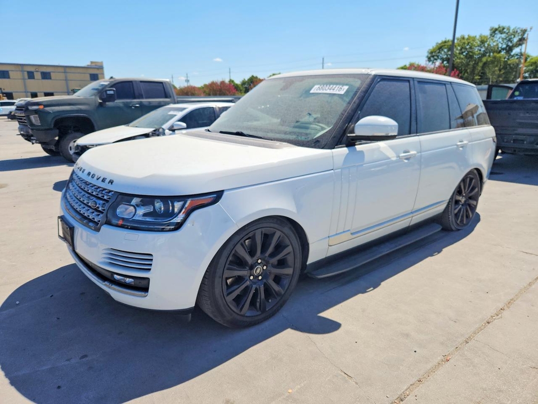 Vue de 2013 LAND ROVER RANGE ROVER SUPERCHARGED, angle 1