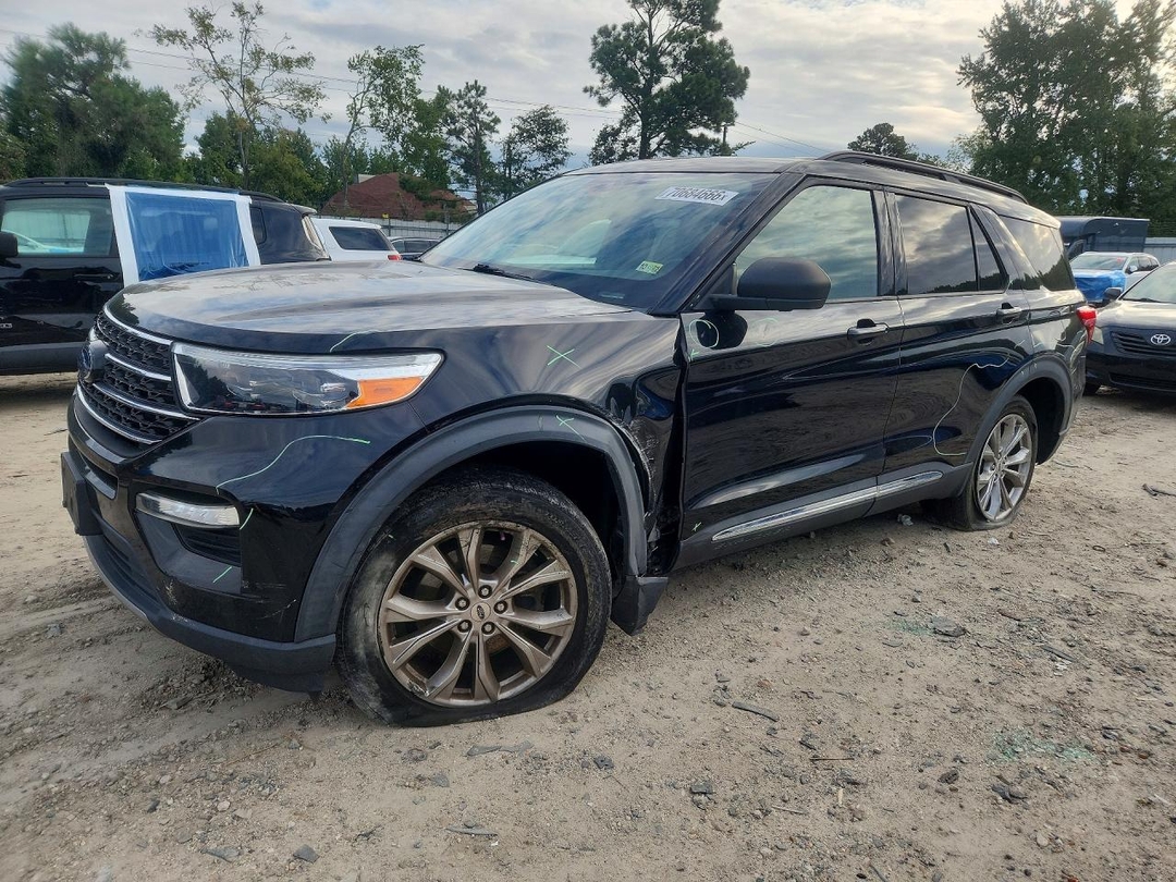 Vue de 2020 FORD EXPLORER XLT, angle 1