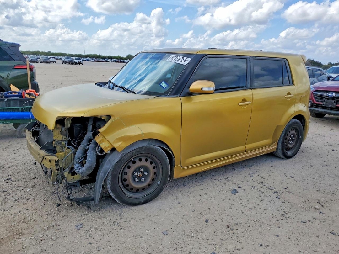 Vue de 2008 SCION XB BASE, angle 1
