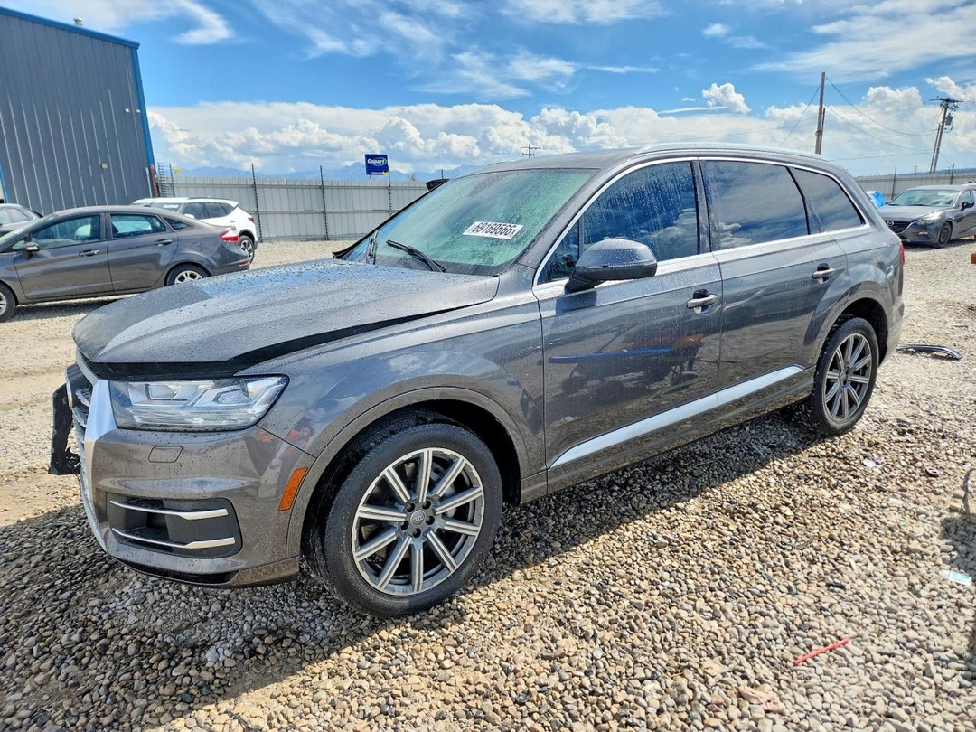 Vue de 2018 AUDI Q7 PRESTIGE, angle 1