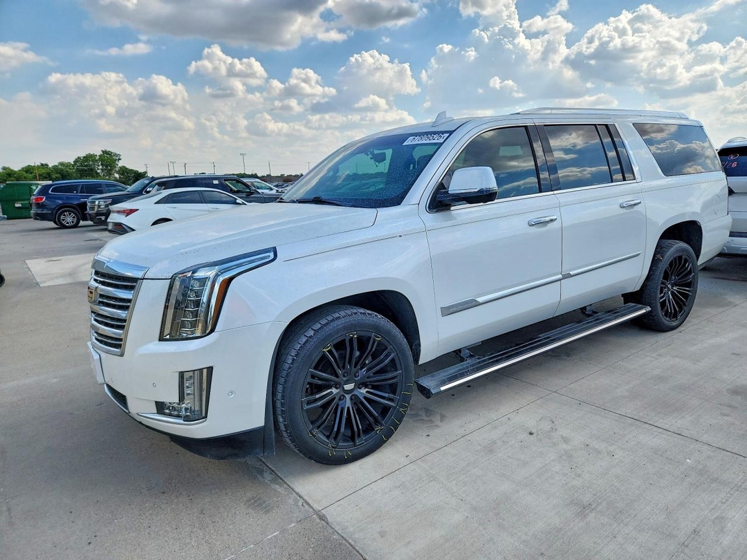 منظر 2018 CADILLAC ESCALADE ESV PLATINUM، زاوية 1