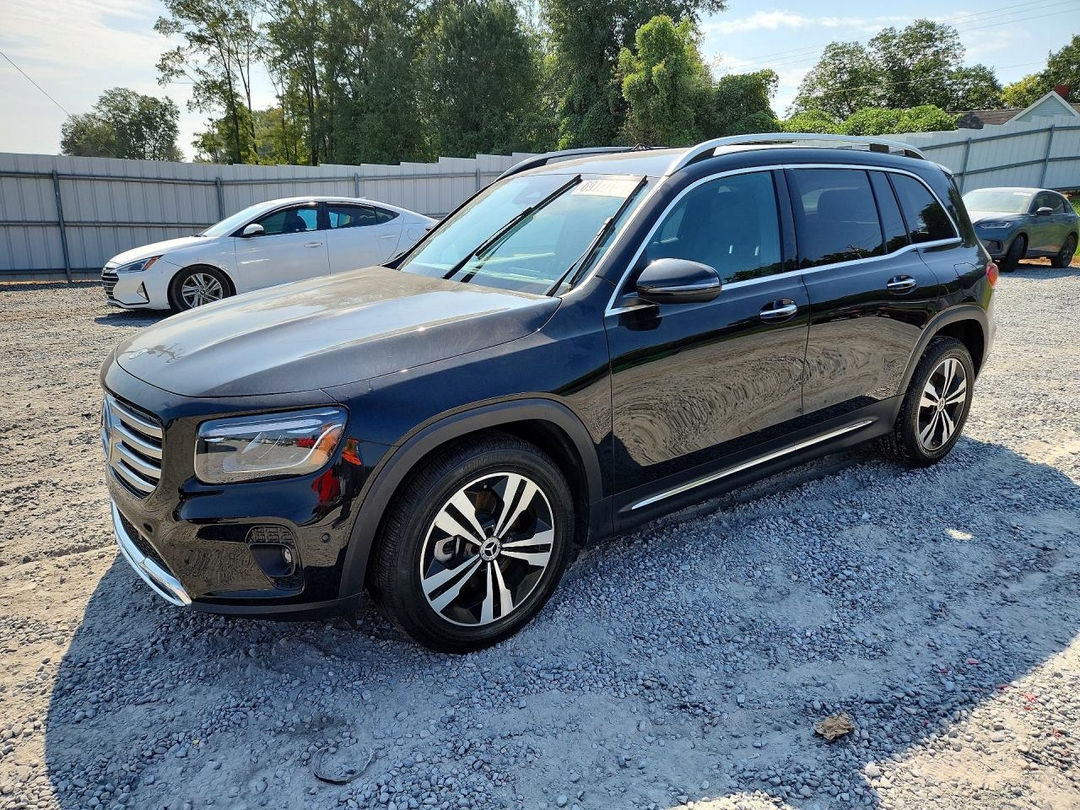 منظر 2024 MERCEDES-BENZ GLB 250 4MATIC، زاوية 1
