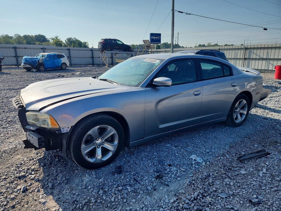 Vista de 2014 DODGE CHARGER SE, ángulo 1
