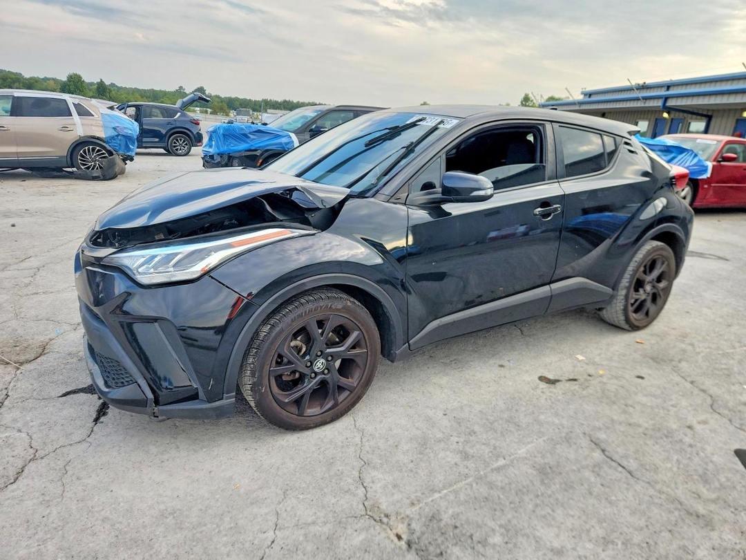 Vue de 2022 TOYOTA C-HR NIGHTSHADE, angle 1