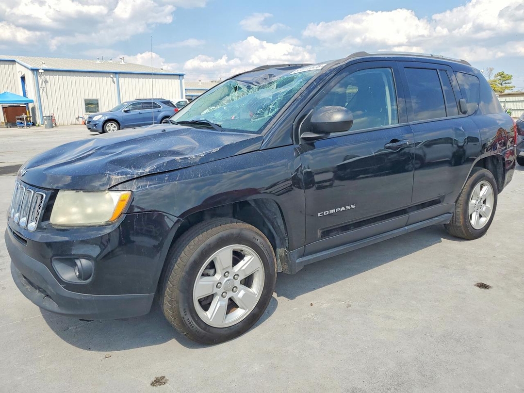 Vue de 2016 JEEP COMPASS SPORT, angle 1