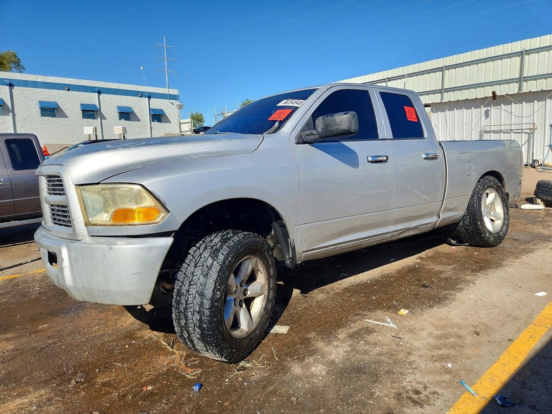 Вид 2011 DODGE RAM 1500, угол 1