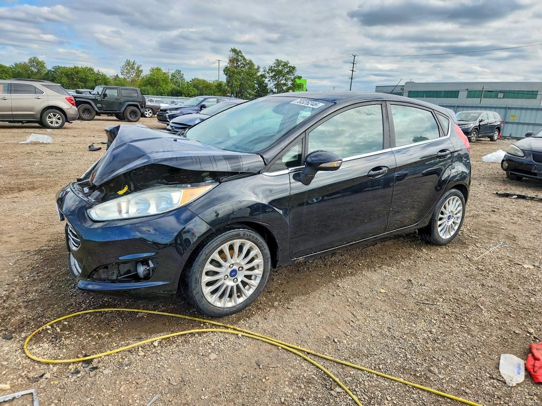 Vedere 2016 FORD FIESTA TITANIUM, unghi 1