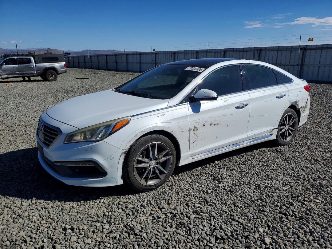 Vista de 2015 HYUNDAI SONATA SPORT 2.0T, ángulo 1