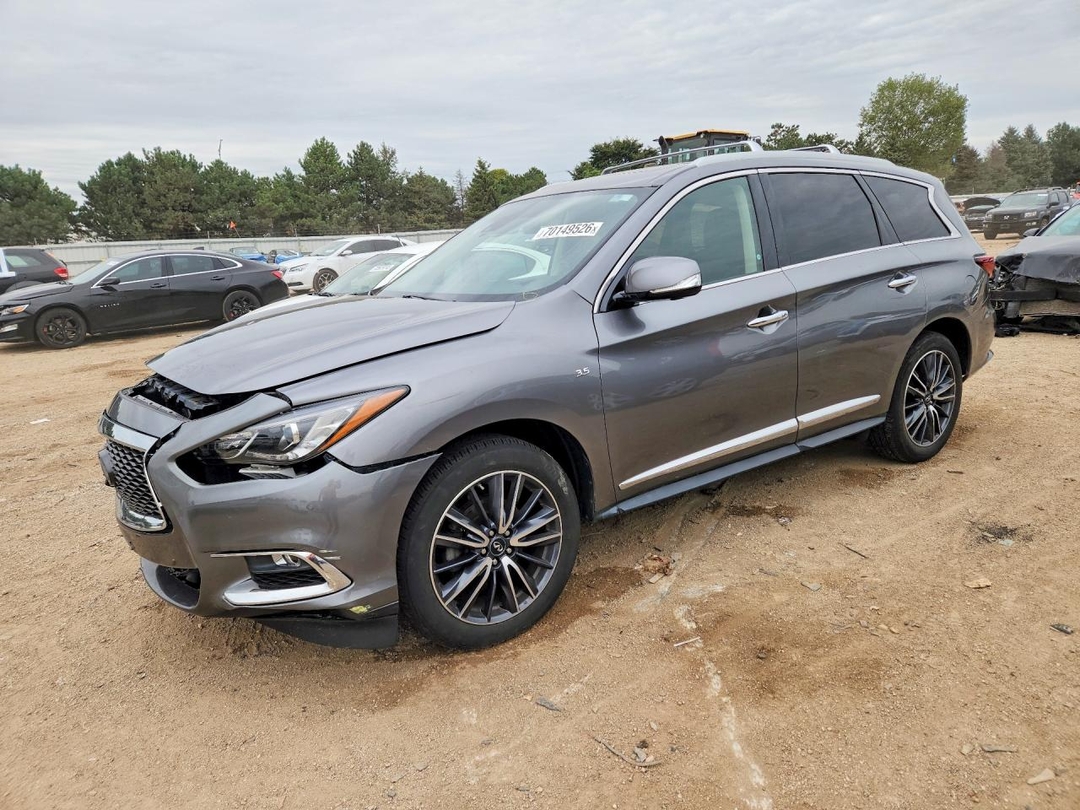 منظر 2017 INFINITI QX60 BASE، زاوية 1