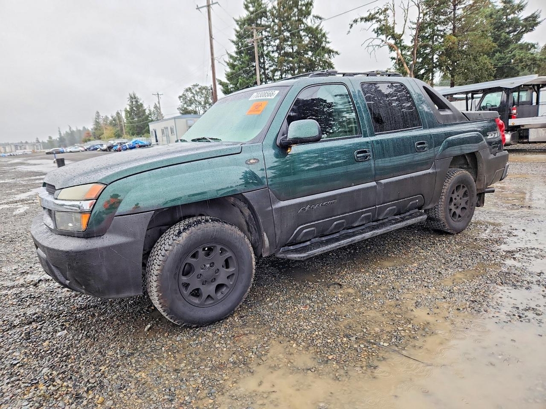 Vue de 2002 CHEVROLET AVALANCHE K1500, angle 1