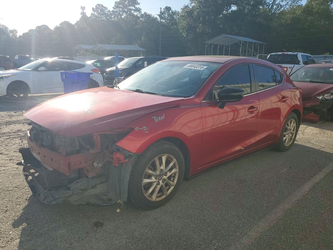 Vue de 2016 MAZDA 3 TOURING, angle 1