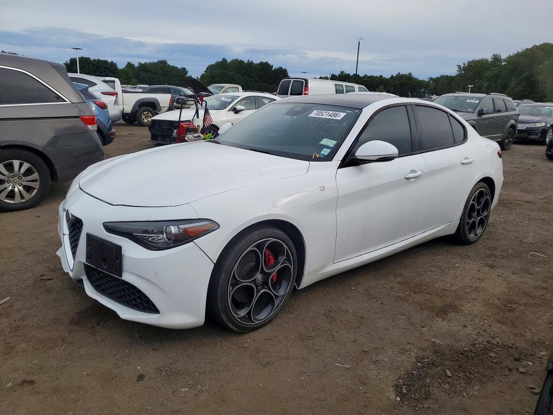 Vedere 2022 ALFA ROMEO GIULIA SUPER, unghi 1