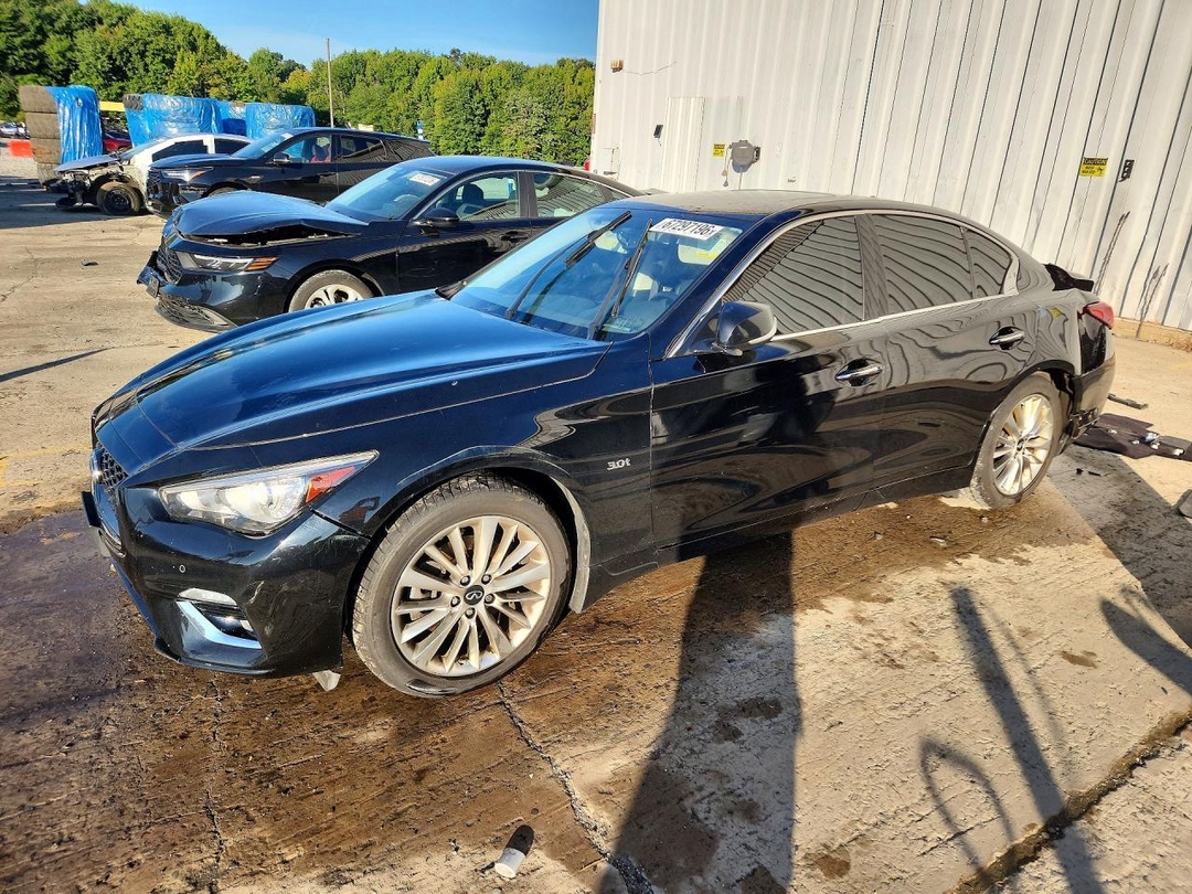 Vedere 2020 INFINITI Q50 3.0T LUXE, unghi 1