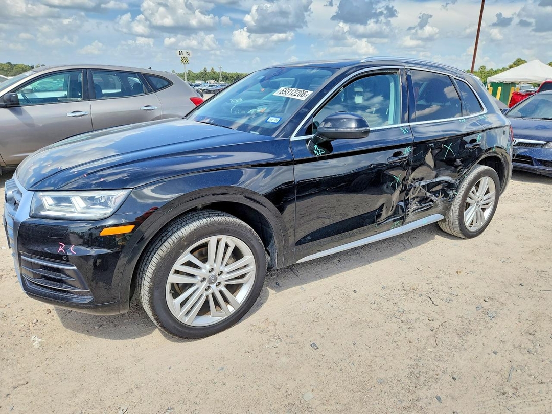 Vedere 2018 AUDI Q5 PREMIUM PLUS, unghi 1