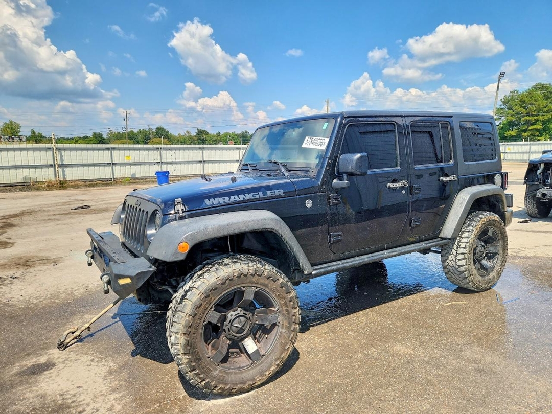 منظر 2016 JEEP WRANGLER UNLIMITED SPORT، زاوية 1