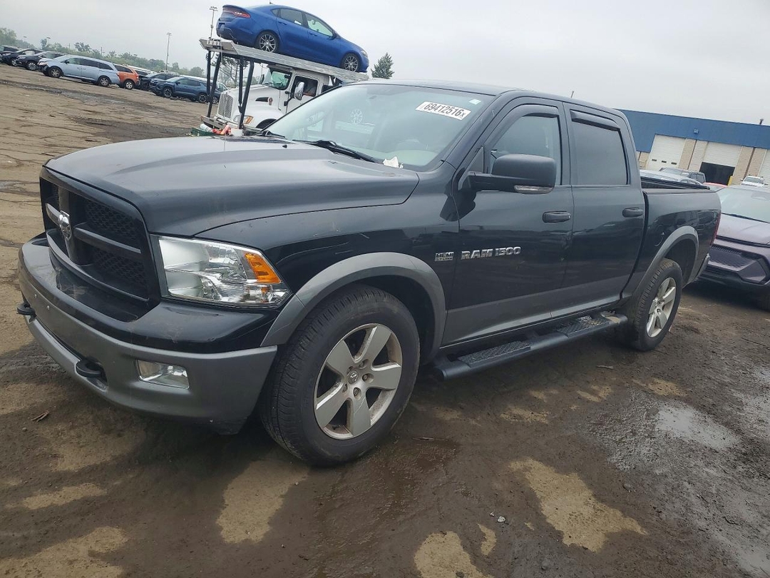 منظر 2012 DODGE RAM 1500 SLT، زاوية 1