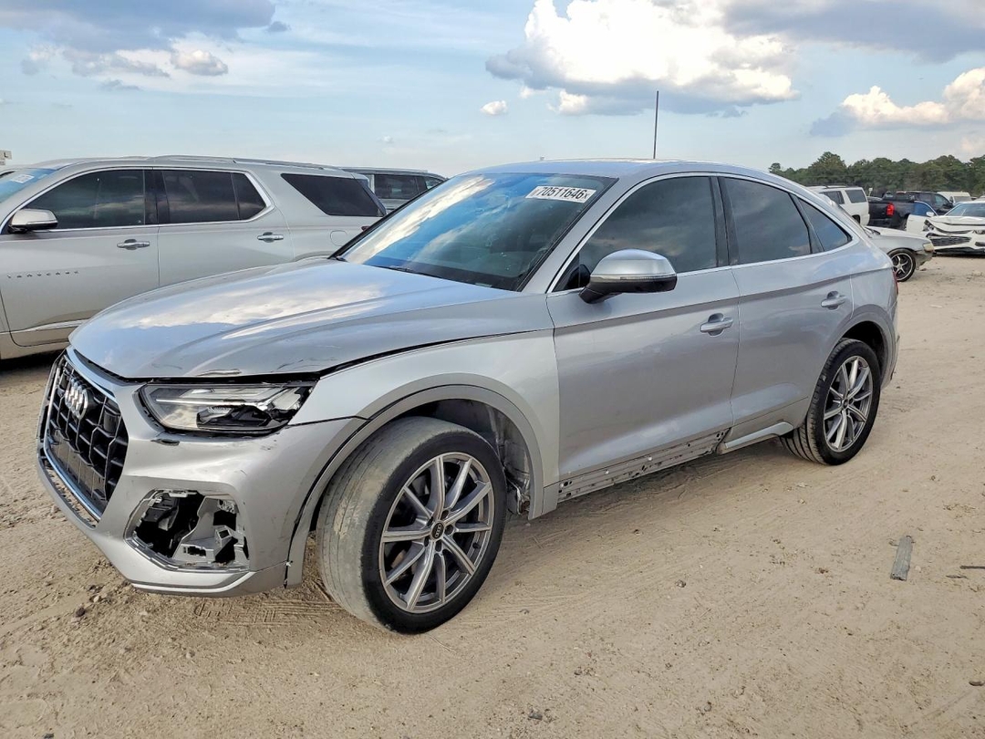 منظر 2022 AUDI SQ5 SPORTBACK PREMIUM، زاوية 1
