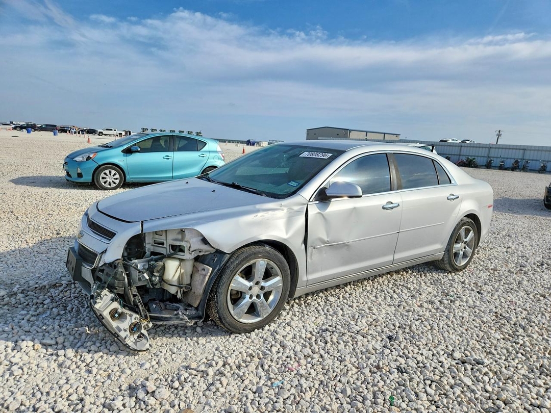 Vedere 2012 CHEVROLET MALIBU 2LT, unghi 1