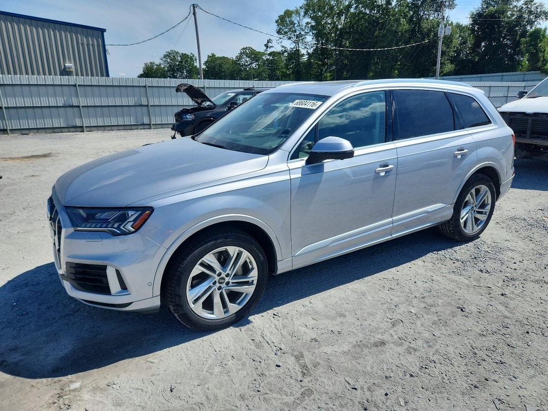 Vue de 2022 AUDI Q7 PREMIUM PLUS, angle 1