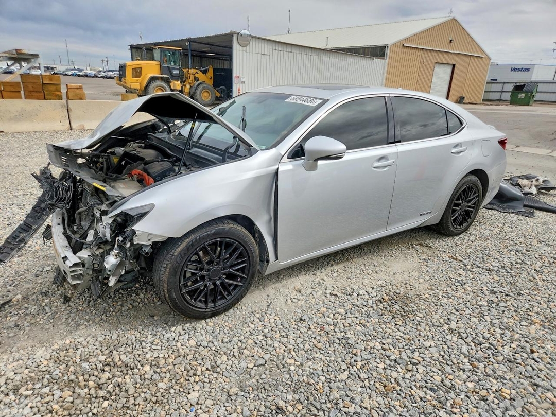 منظر 2014 LEXUS ES 300H، زاوية 1