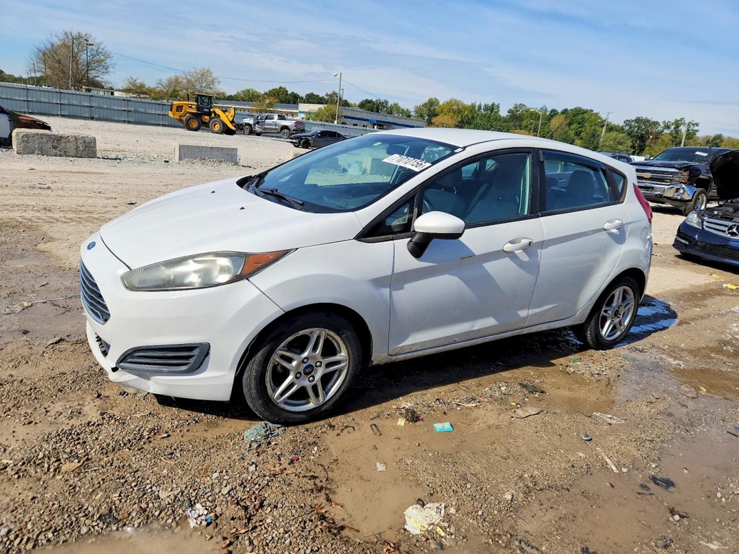 Vedere 2017 FORD FIESTA SE, unghi 1