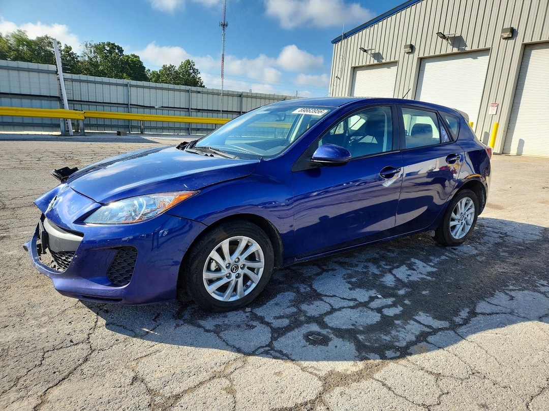 منظر 2013 MAZDA 3 I، زاوية 1