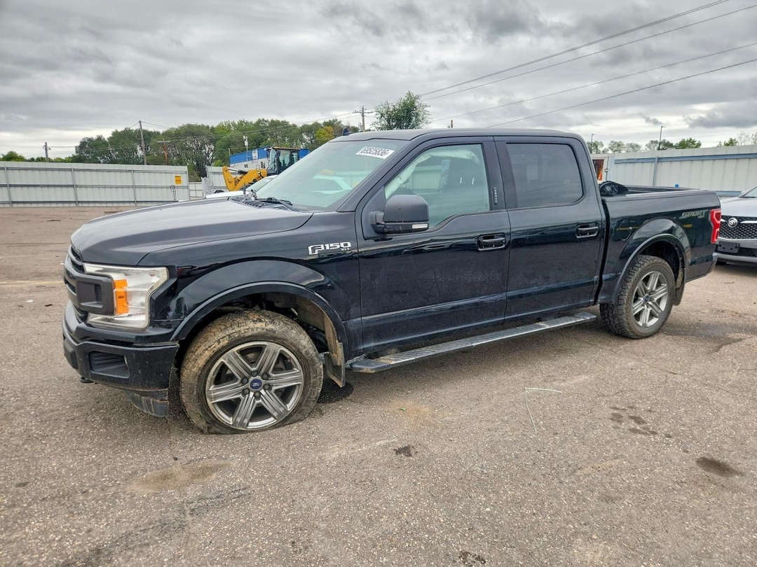 Vista de 2018 FORD F150 SUPERCREW, ángulo 1