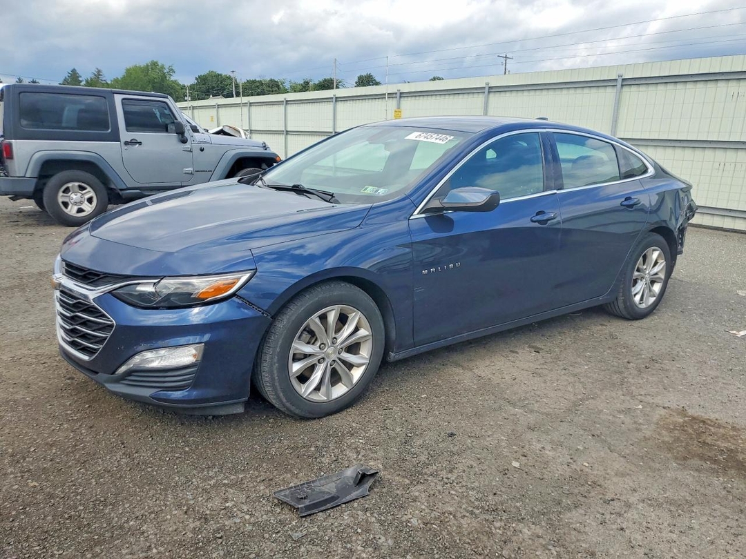 Vista de 2020 CHEVROLET MALIBU LT, ángulo 1