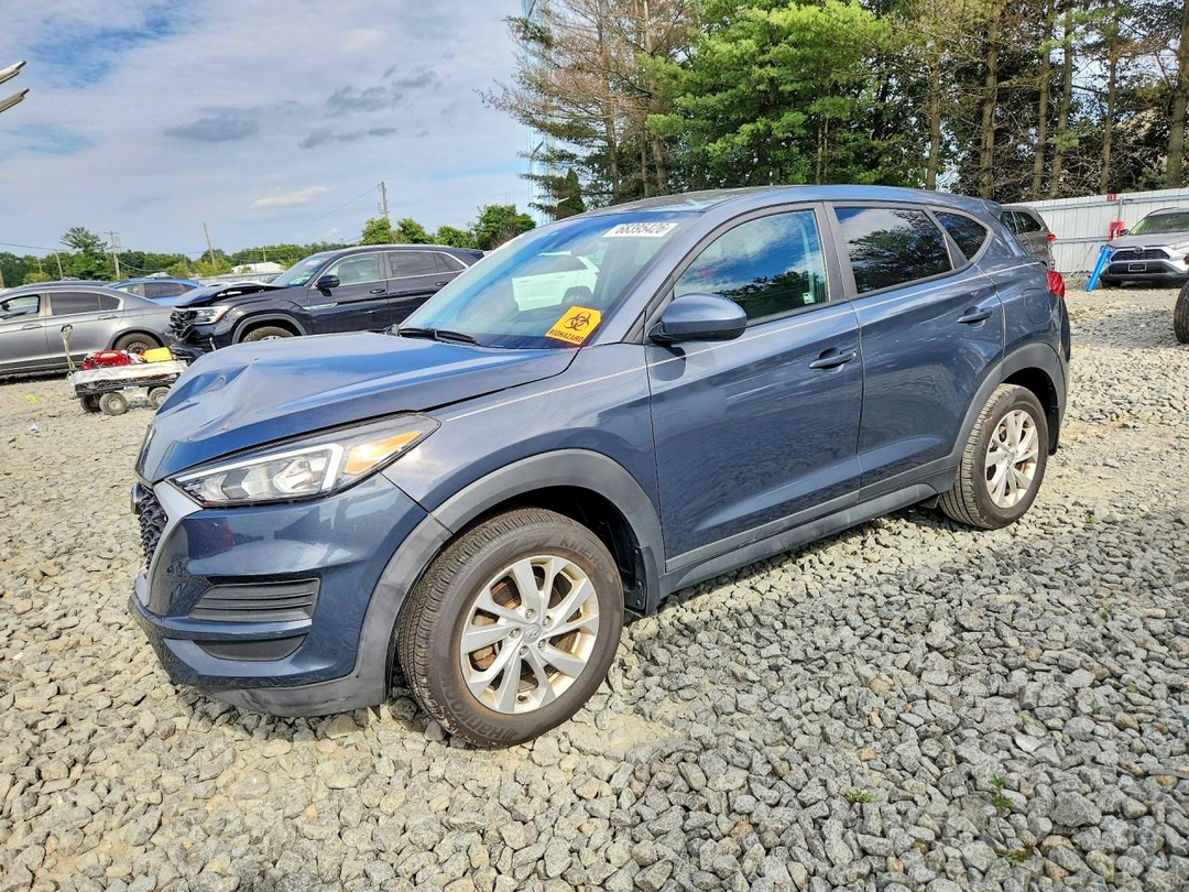 Vue de 2020 HYUNDAI TUCSON SE, angle 1