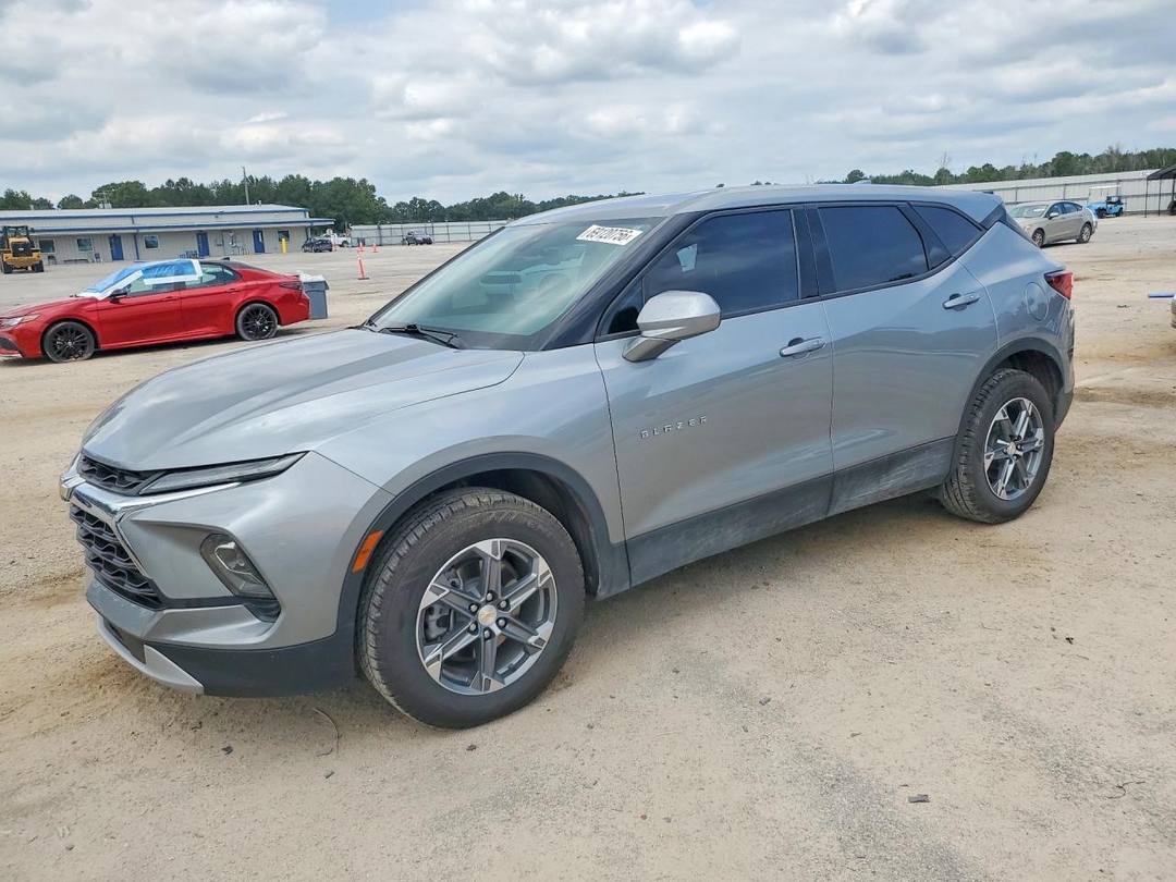 Vista de 2024 CHEVROLET BLAZER 2LT, ángulo 1