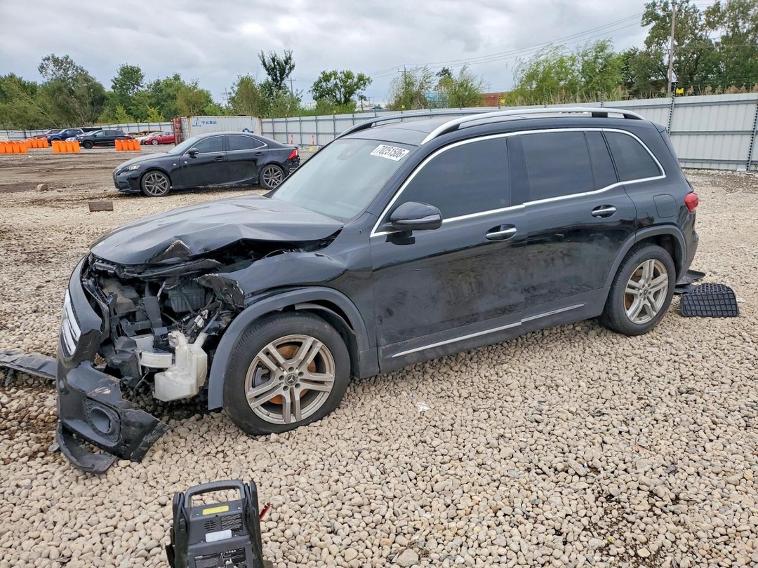 منظر 2021 MERCEDES-BENZ GLB 250 4MATIC، زاوية 1