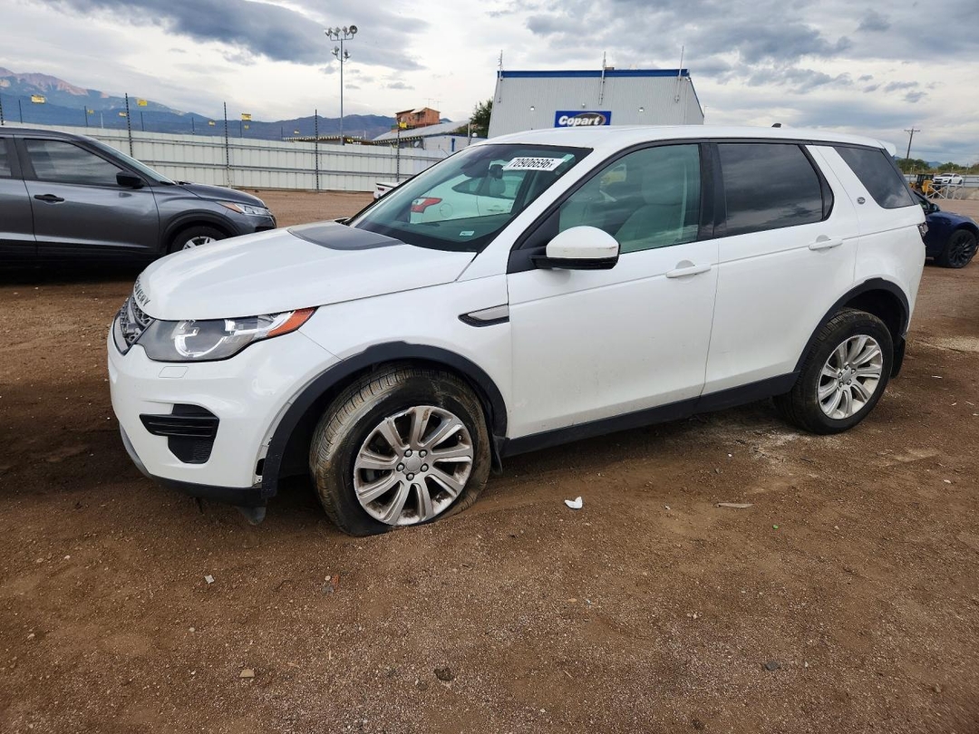 منظر 2016 LAND ROVER DISCOVERY SPORT SE، زاوية 1