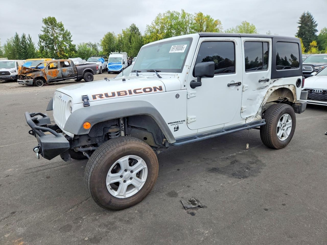 منظر 2015 JEEP WRANGLER UNLIMITED RUBICON، زاوية 1