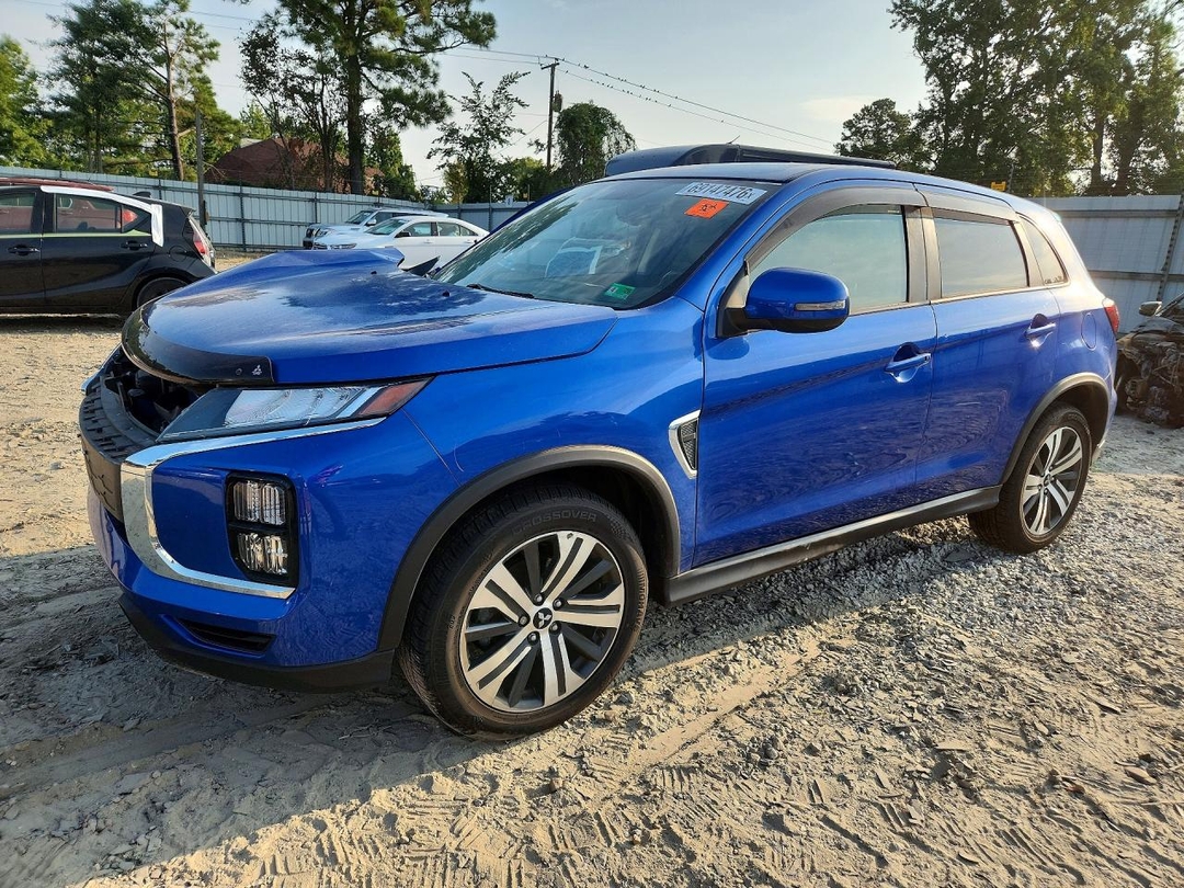 Vista de 2022 MITSUBISHI OUTLANDER SPORT ES, ángulo 1