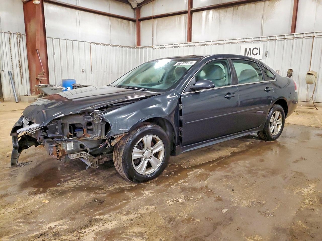 Вид 2013 CHEVROLET IMPALA LS, угол 1