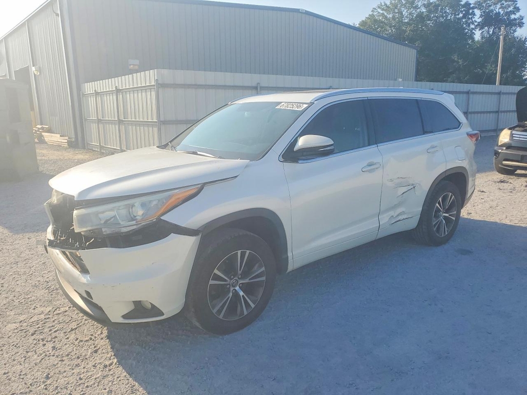 Vedere 2016 TOYOTA HIGHLANDER XLE, unghi 1
