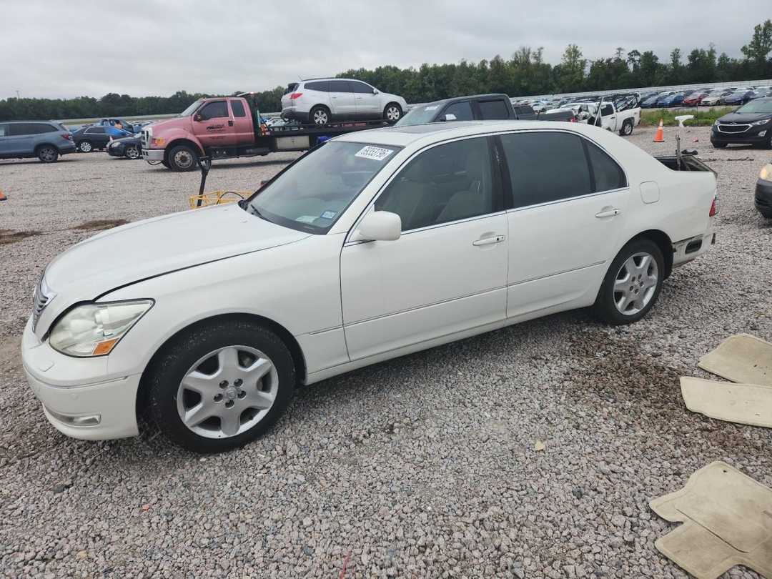 Vue de 2004 LEXUS LS 430, angle 1