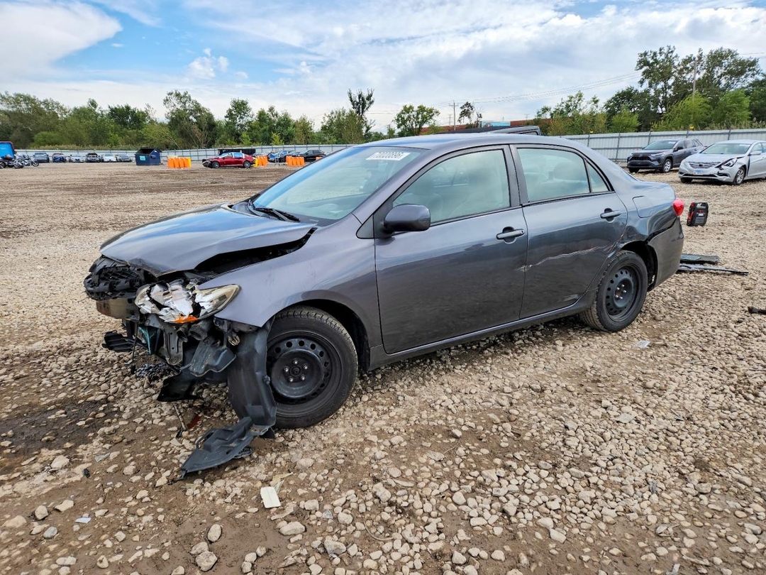 Vue de 2012 TOYOTA COROLLA LE, angle 1