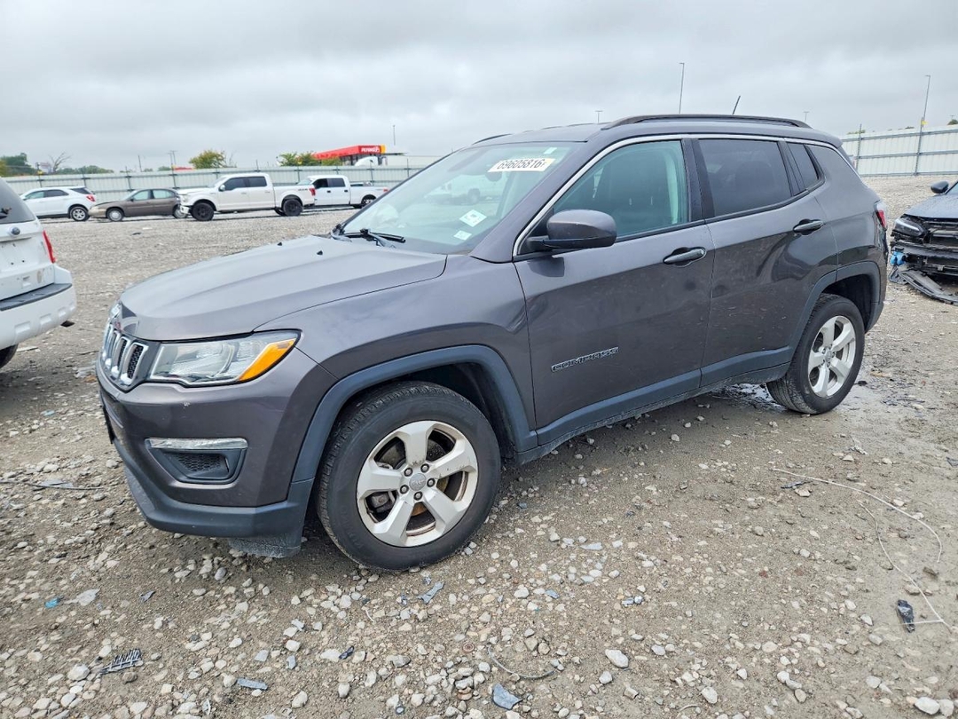 Вид 2018 JEEP COMPASS LATITUDE, угол 1