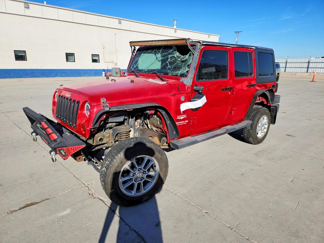 منظر 2011 JEEP WRANGLER UNLIMITED SAHARA، زاوية 1