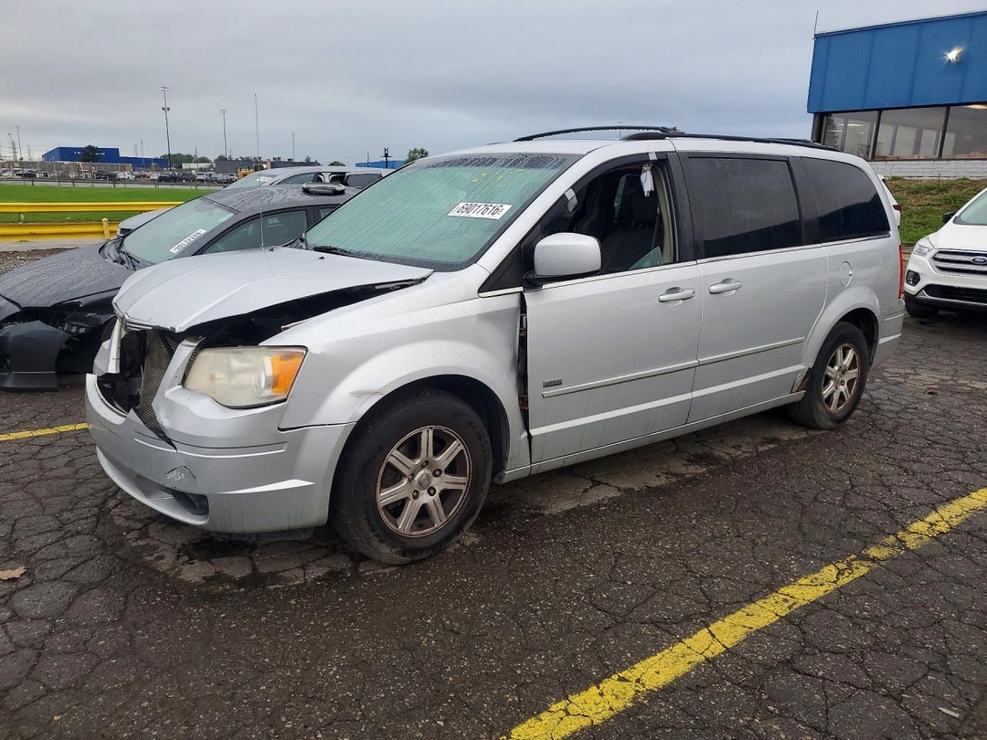 Vista de 2008 CHRYSLER TOWN &amp; COUNTRY TOURING, ángulo 1