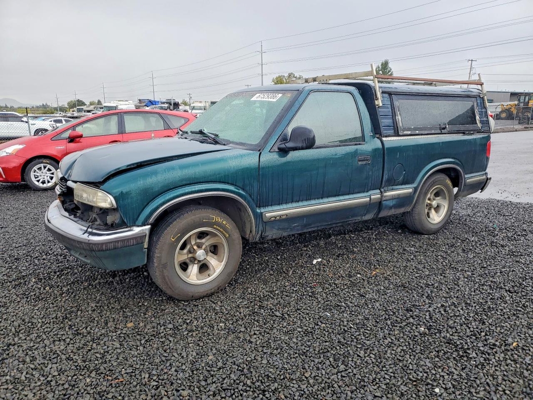 Vue de 1998 CHEVROLET S TRUCK S10, angle 1