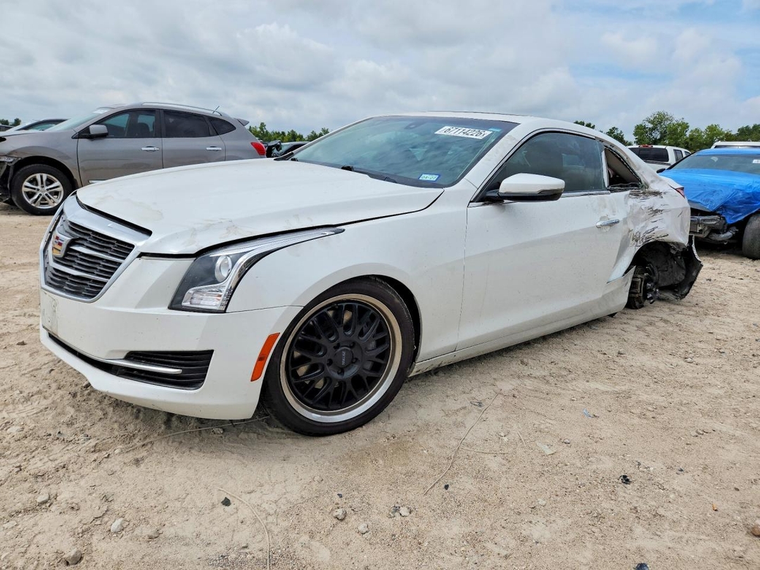 منظر 2016 CADILLAC ATS، زاوية 1