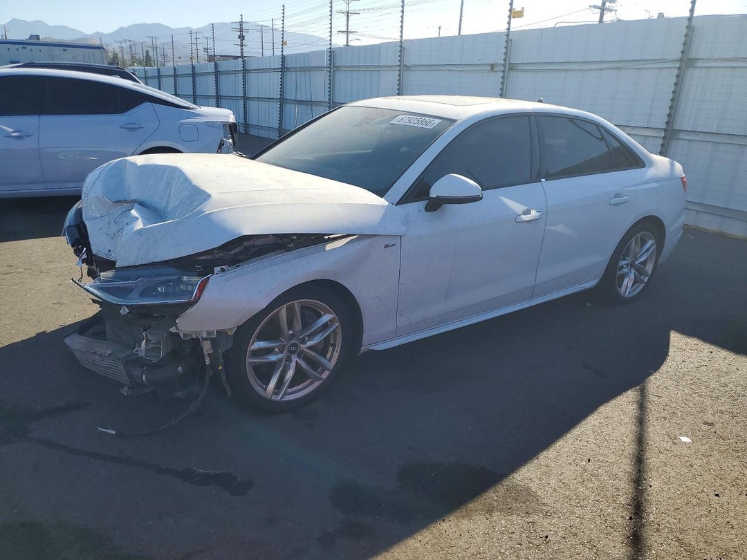 Vista de 2021 AUDI A4 PREMIUM 45, ángulo 1