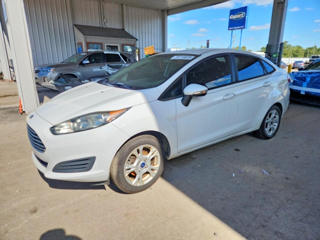 منظر 2016 FORD FIESTA SE، زاوية 1