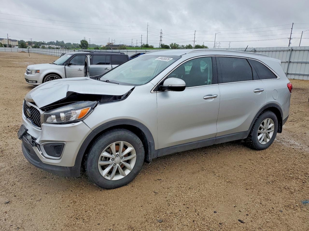 Вид 2018 KIA SORENTO LX V6, угол 1