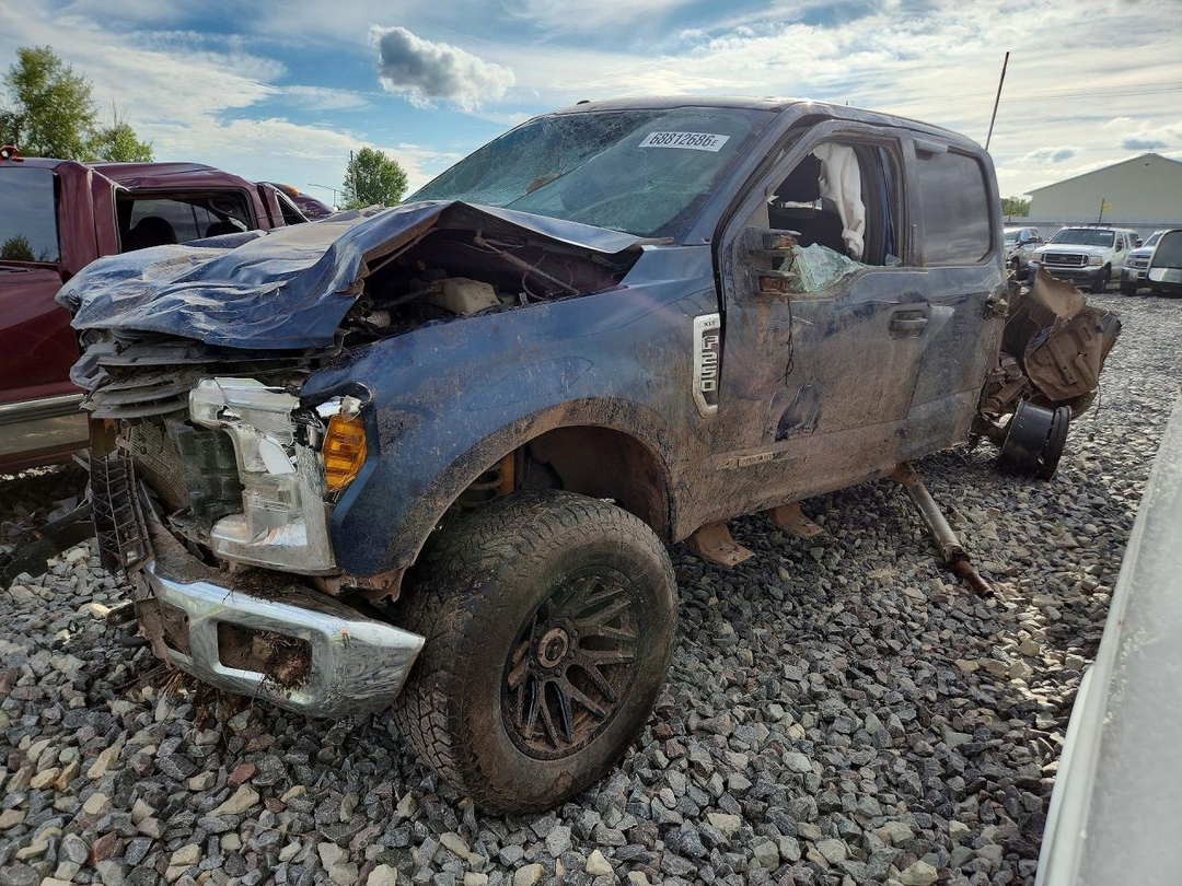 Vue de 2017 FORD F250 SUPER DUTY, angle 1
