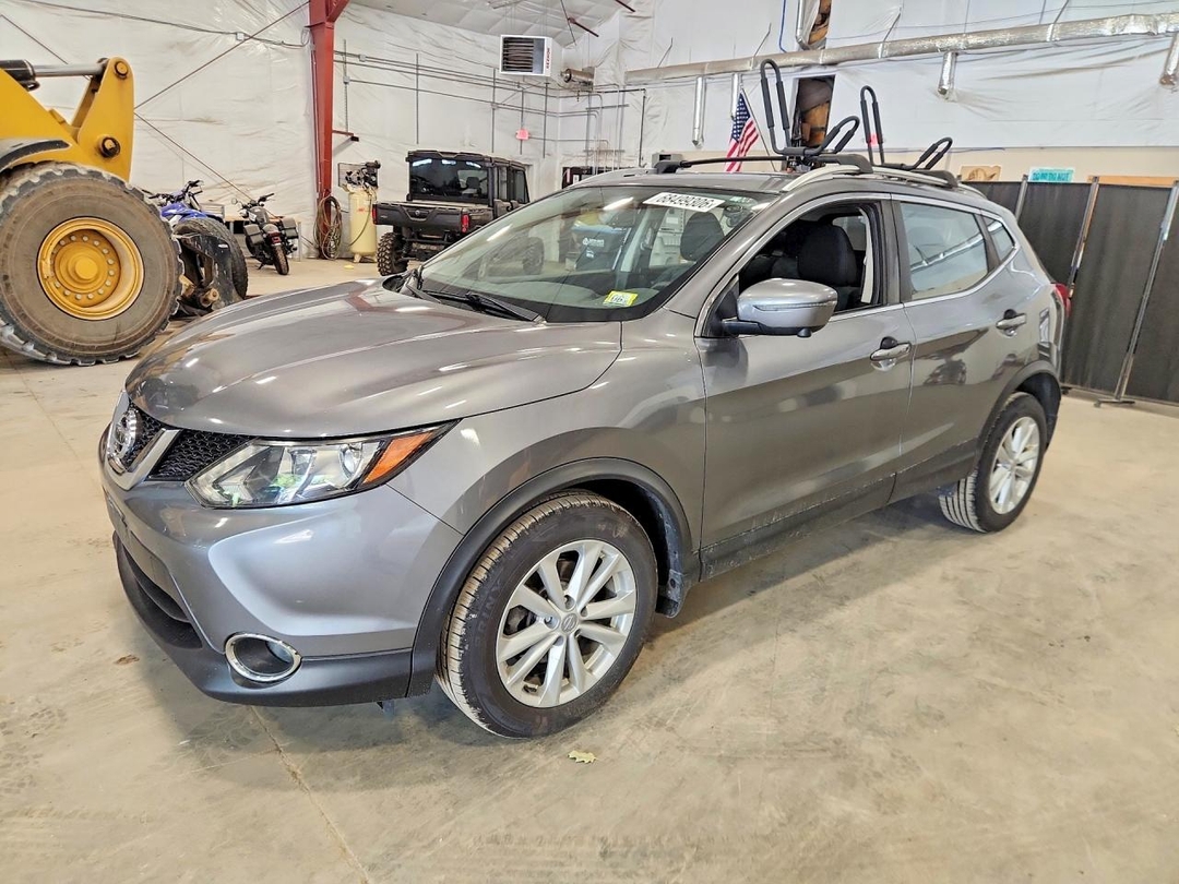 Вид 2018 NISSAN ROGUE SPORT SV, угол 1