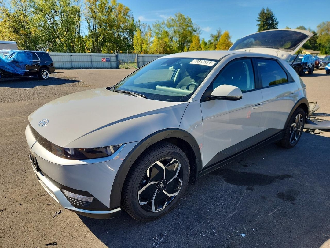 Вид 2023 HYUNDAI IONIQ 5 SE, угол 1