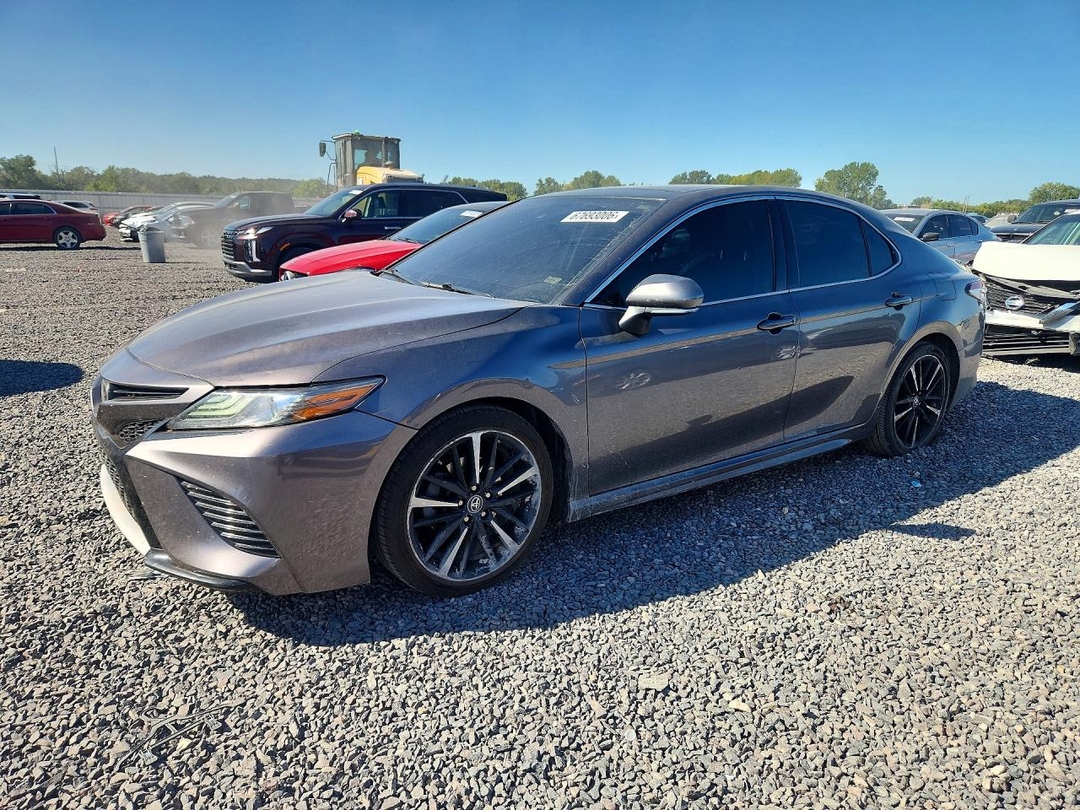 Vedere 2019 TOYOTA CAMRY XSE, unghi 1